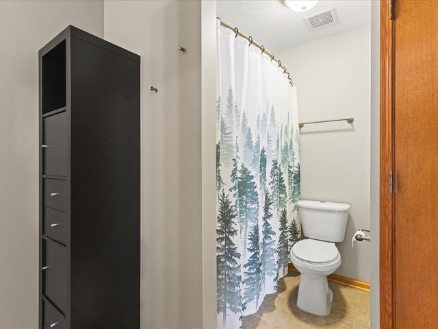 2143 Derby Lane, Belvidere, IL 61008