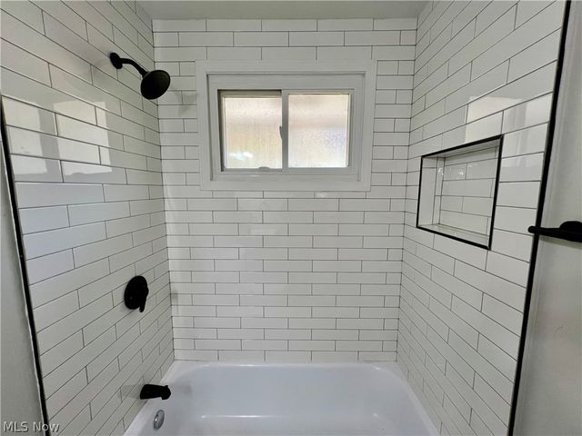 14417 Maple Avenue, Maple Heights, OH 44137