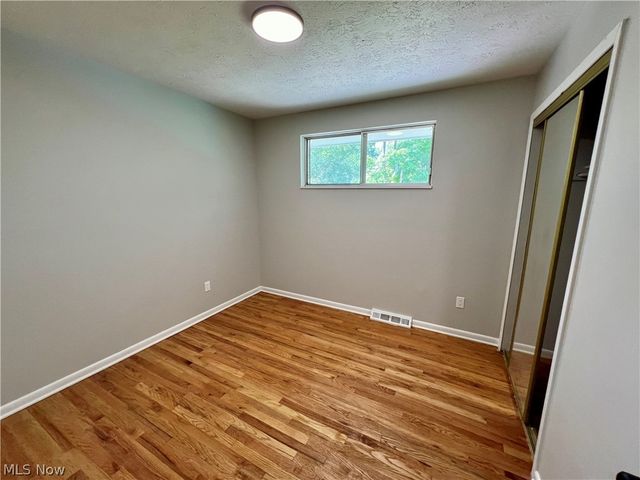 14417 Maple Avenue, Maple Heights, OH 44137