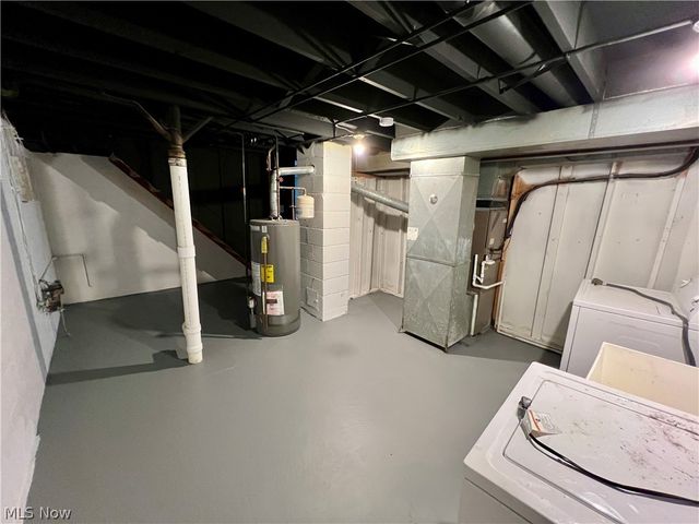 14417 Maple Avenue, Maple Heights, OH 44137