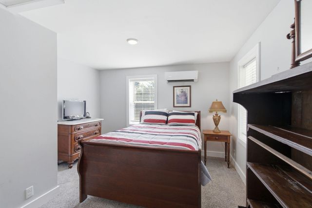 7015-7019 Old Richmond Road, Lexington, KY 40515