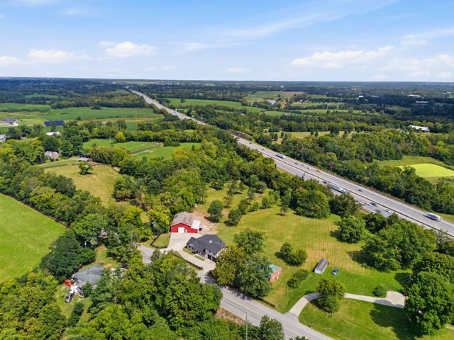 7015-7019 Old Richmond Road, Lexington, KY 40515