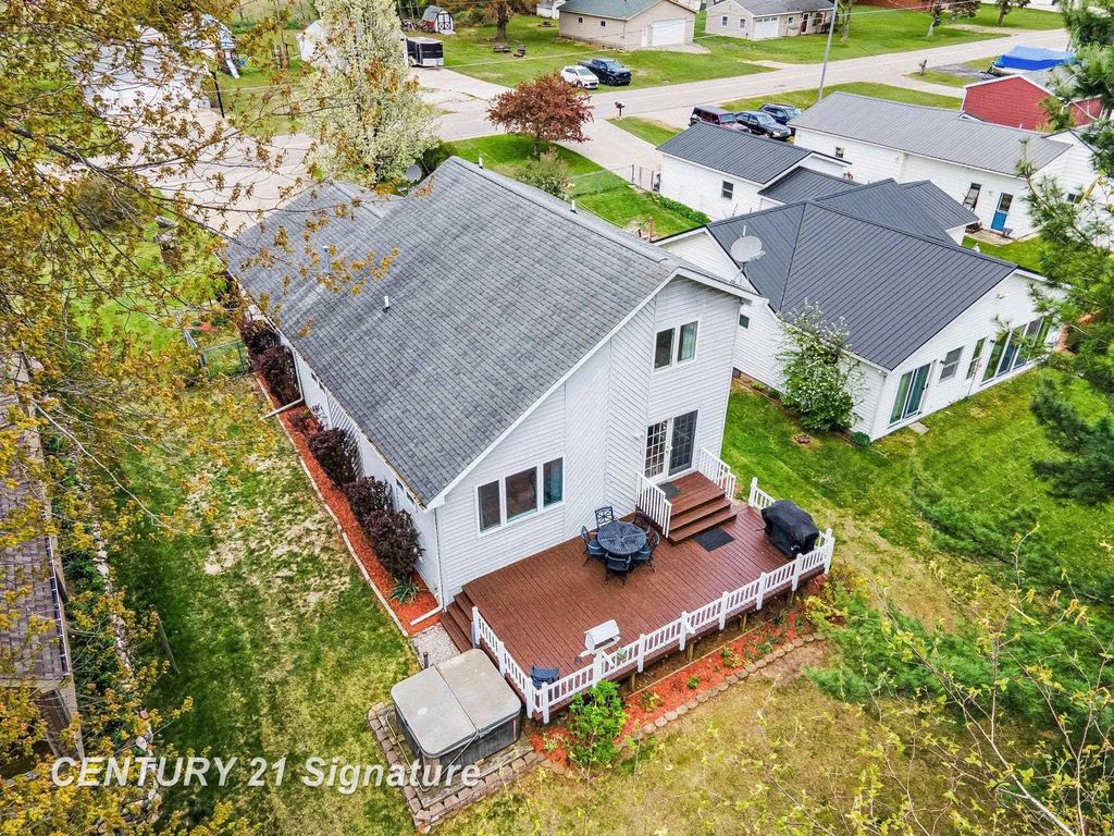 1361 Mckimmy Drive, Tobacco Twp, MI 48612