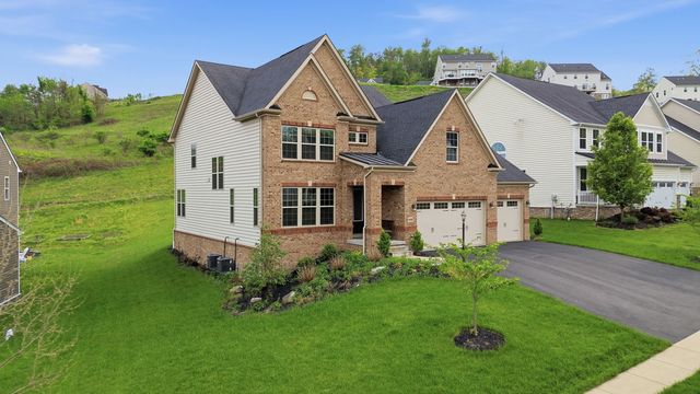 4458 Walnut Ridge CIRCLE, South Fayette, PA 15057