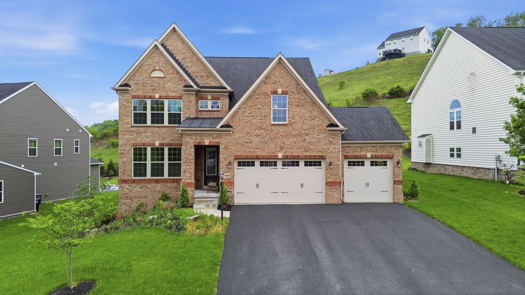 4458 Walnut Ridge CIRCLE, South Fayette, PA 15057