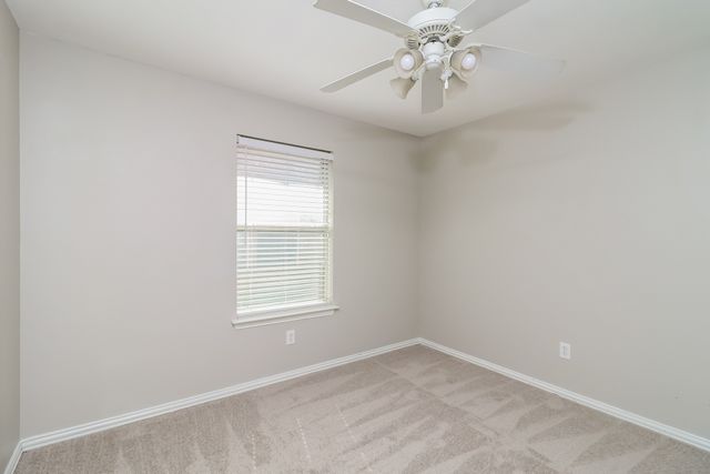 911 Joshua Drive, Burleson, TX 76028