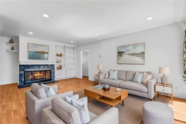 1840 Camden 202, Los Angeles, CA 90025