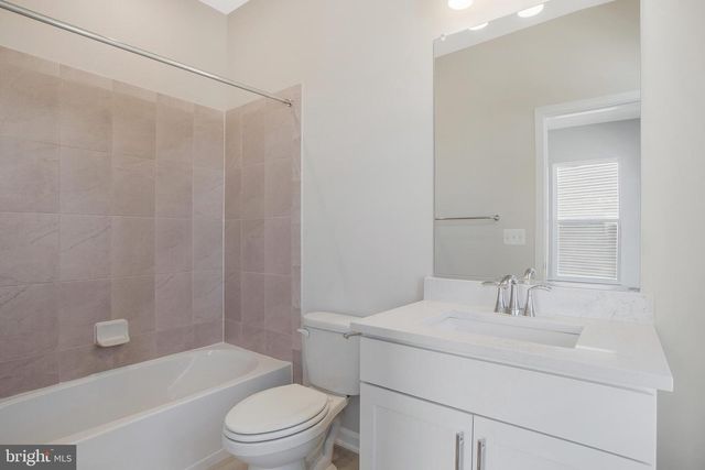 244 MAINSTREAM DR, Laurel, MD 20724