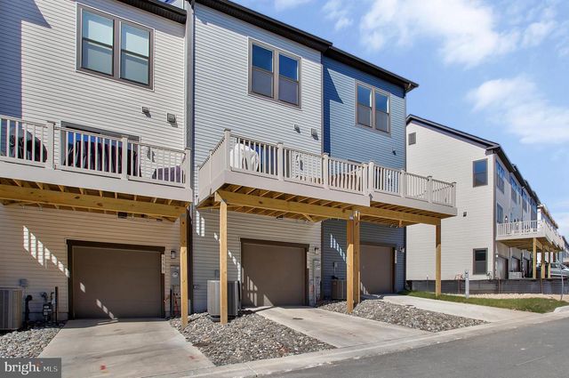 244 MAINSTREAM DR, Laurel, MD 20724