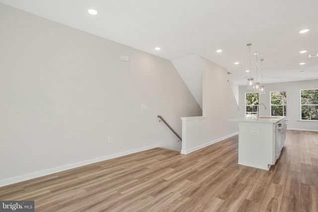 244 MAINSTREAM DR, Laurel, MD 20724