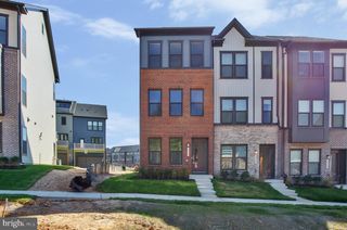 244 MAINSTREAM DR, Laurel, MD 20724