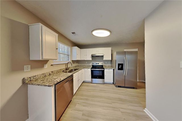 3703 Majestic SW Drive, Marietta, GA 30060