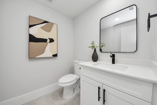 4812 Cochran Street A, Houston, TX 77009