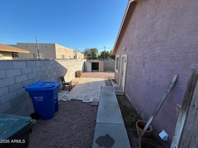 1617 E Oak Street, Phoenix, AZ 85006