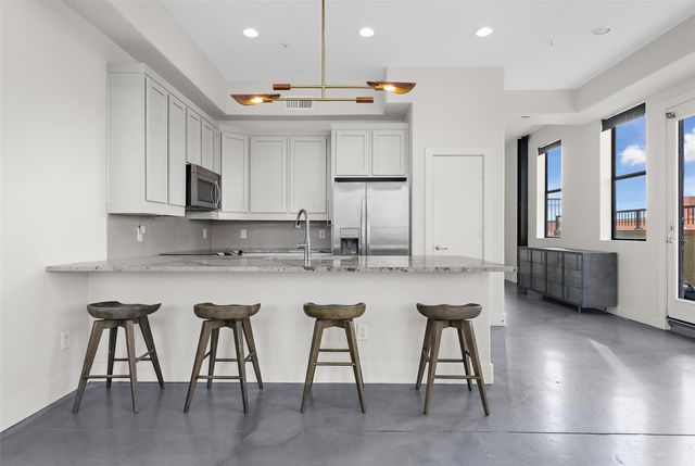 2323 Polk St Street 306, Houston, TX 77003