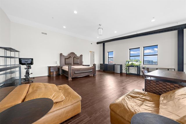 2323 Polk St Street 306, Houston, TX 77003