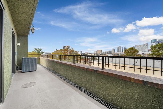 2323 Polk St Street 306, Houston, TX 77003