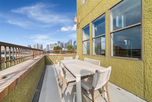 2323 Polk St Street 306, Houston, TX 77003