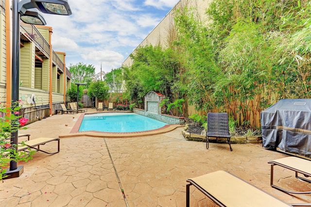 2323 Polk St Street 306, Houston, TX 77003