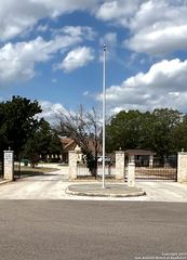 20132 kensington, Lytle, TX 78052