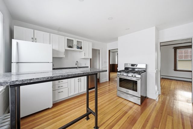 11 Conrad St, Quincy, MA 02169
