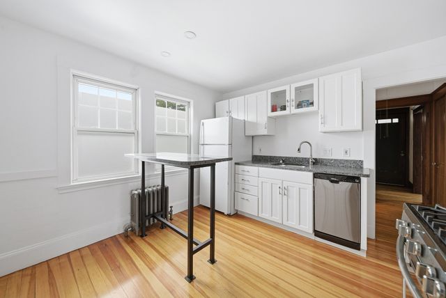 11 Conrad St, Quincy, MA 02169