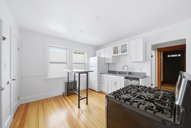 11 Conrad St, Quincy, MA 02169