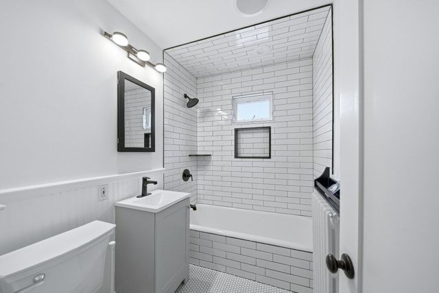 11 Conrad St, Quincy, MA 02169