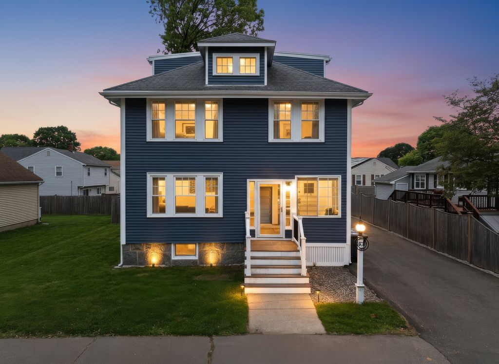 11 Conrad St, Quincy, MA 02169