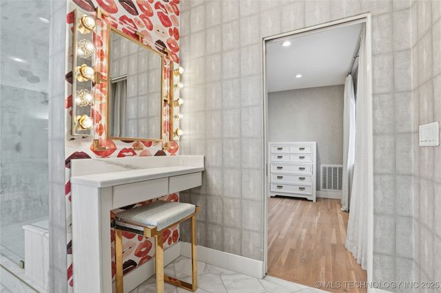 2827 E 39th Street, Tulsa, OK 74105