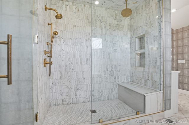 2827 E 39th Street, Tulsa, OK 74105