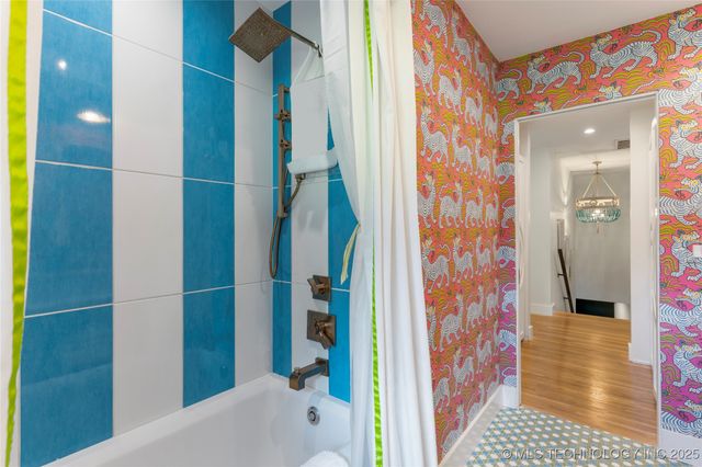 2827 E 39th Street, Tulsa, OK 74105