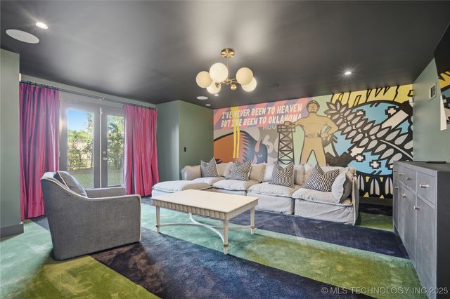 2827 E 39th Street, Tulsa, OK 74105