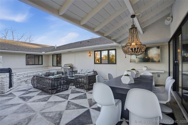 2827 E 39th Street, Tulsa, OK 74105