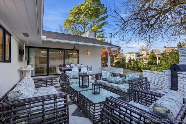 2827 E 39th Street, Tulsa, OK 74105