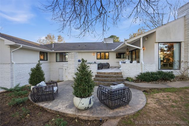 2827 E 39th Street, Tulsa, OK 74105