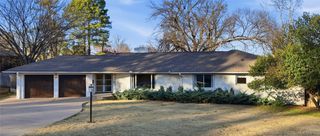 2827 E 39th Street, Tulsa, OK 74105