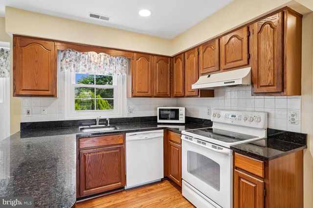 201 WESTRIDGE DR, Mount Airy, MD 21771
