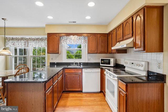 201 WESTRIDGE DR, Mount Airy, MD 21771