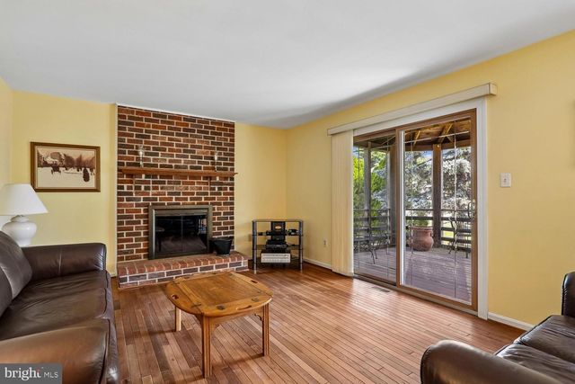 201 WESTRIDGE DR, Mount Airy, MD 21771