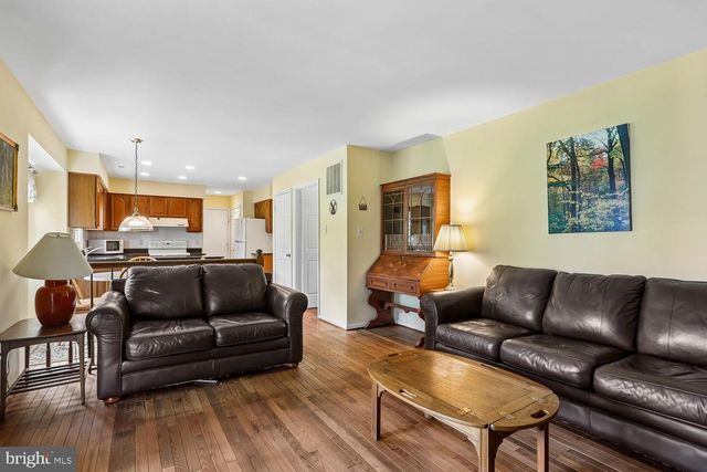 201 WESTRIDGE DR, Mount Airy, MD 21771