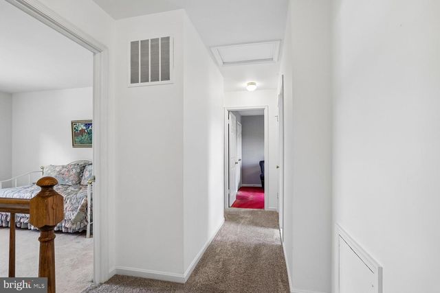 201 WESTRIDGE DR, Mount Airy, MD 21771
