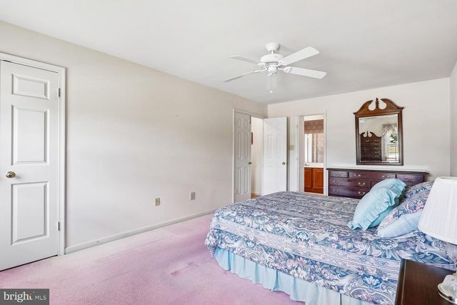 201 WESTRIDGE DR, Mount Airy, MD 21771