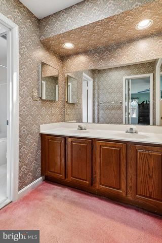 201 WESTRIDGE DR, Mount Airy, MD 21771