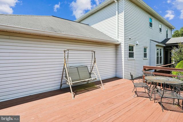 201 WESTRIDGE DR, Mount Airy, MD 21771