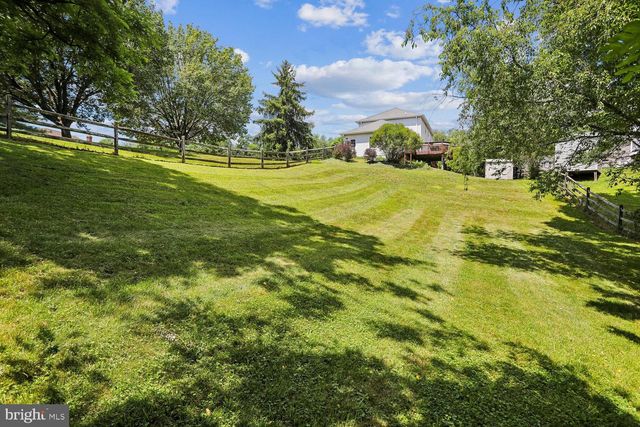 201 WESTRIDGE DR, Mount Airy, MD 21771