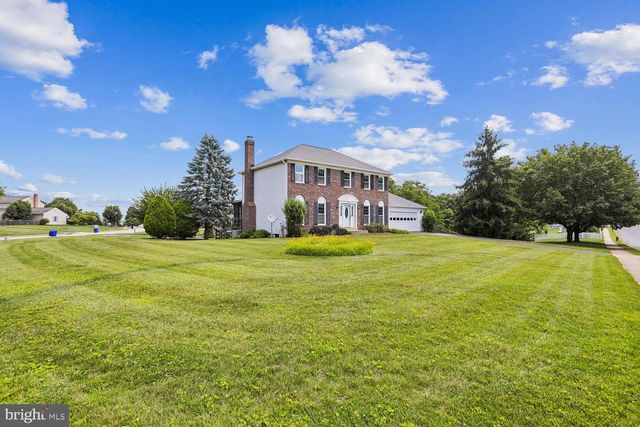 201 WESTRIDGE DR, Mount Airy, MD 21771
