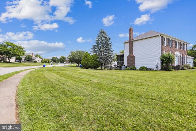 201 WESTRIDGE DR, Mount Airy, MD 21771