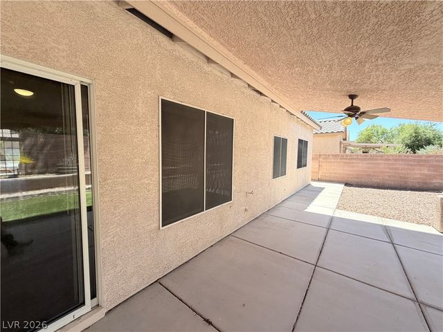 5123 Fiji Island Court, North Las Vegas, NV 89031