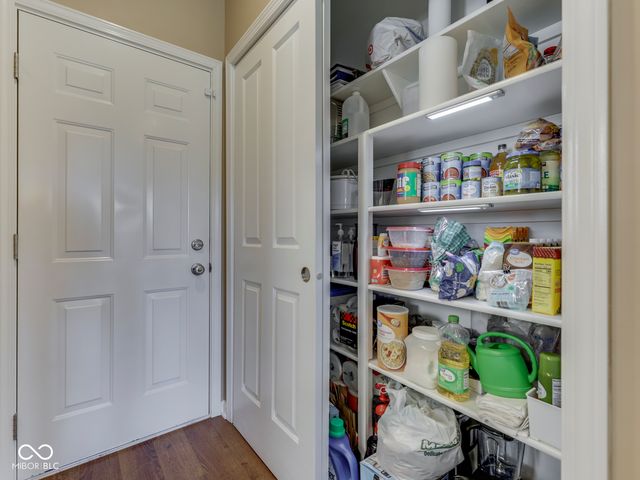 664 Vandyke Way, Greenwood, IN 46142